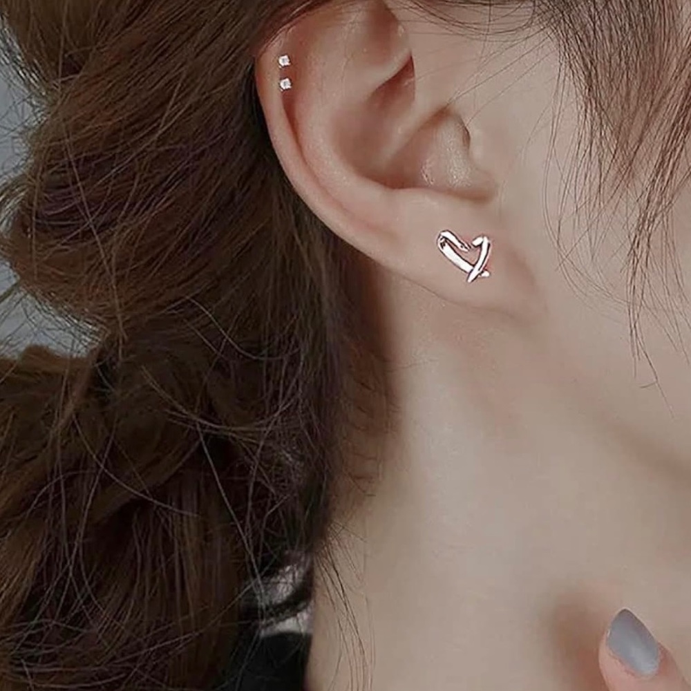 ❤️Chrome Hearts Stud Earrings